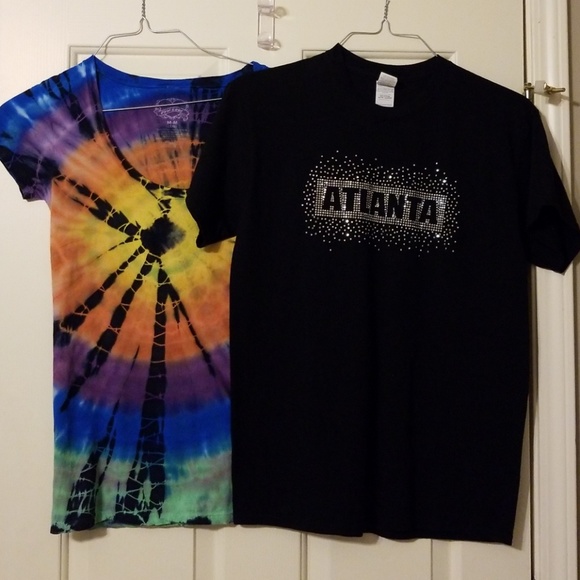 Tops - Bundle 2 Medium tshirts